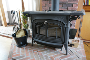 薪ストーブ